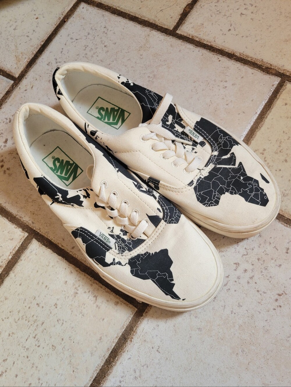 VANS Save The Planet Sneakers 7.5
